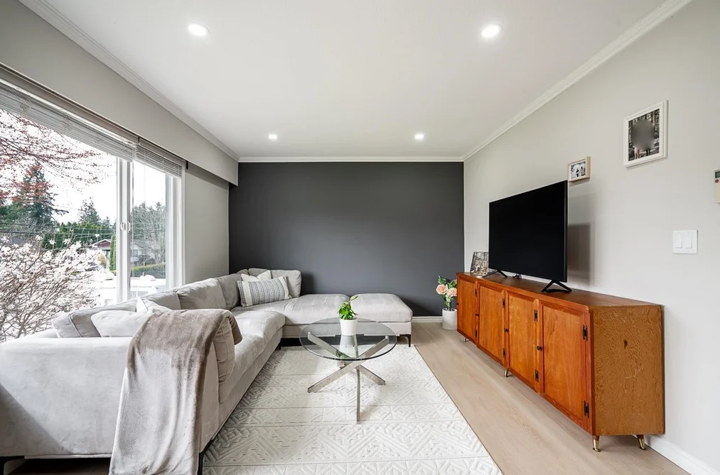 32157 HOLIDAY AVENUE, Mission BC V2V 2N3, Mission BC — Residential for Sale - Photo 3