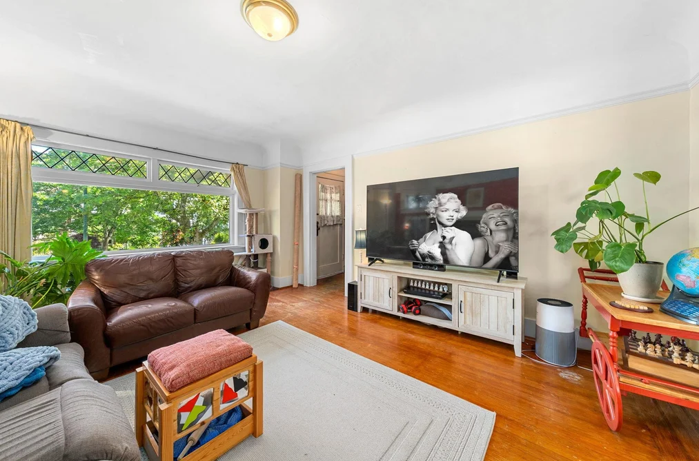 3218 W 6TH AVENUE, Vancouver BC V6K 1X8, Vancouver BC — Residential for Sale - Photo 3