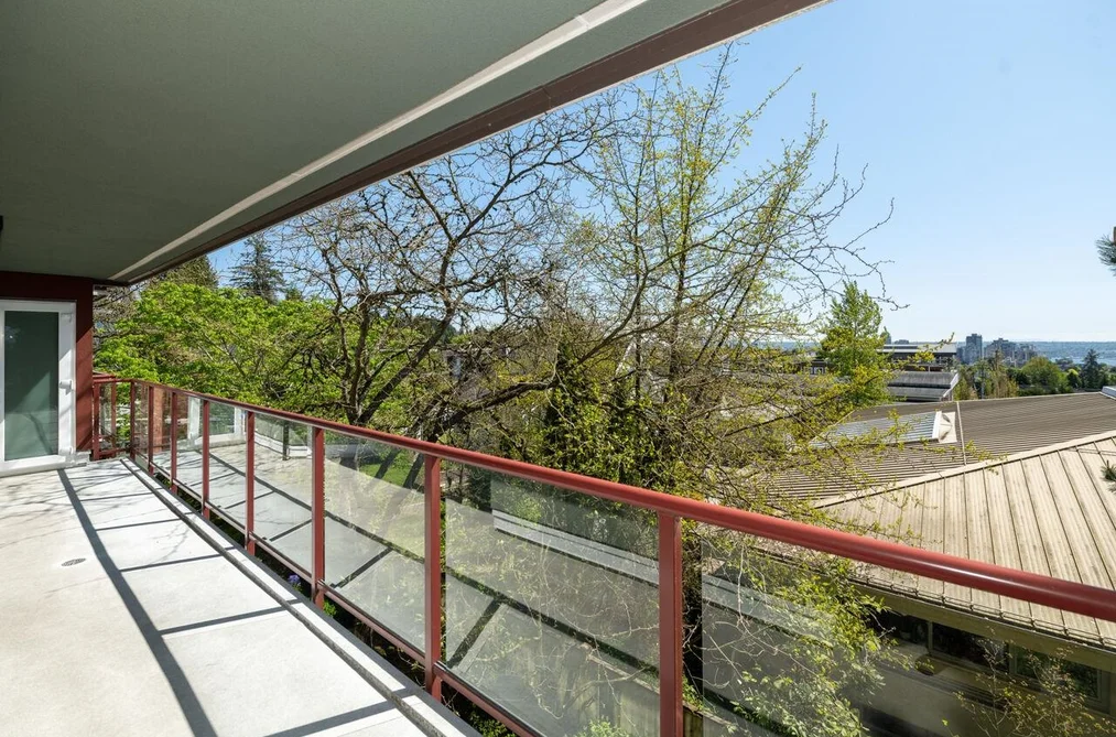 Condo for sale at 322 121 W 29 Street North Vancouver British Columbia - MLS: R3117942