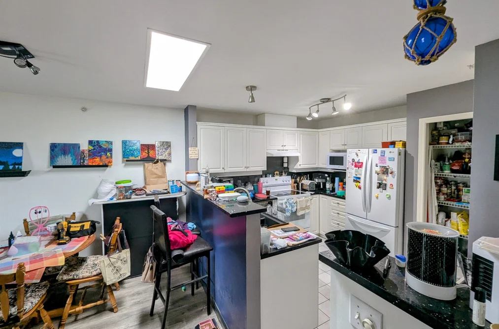322 5780 TRAIL AVENUE, Sechelt BC V7Z 0K5, Sechelt BC — Residential for Sale - Photo 3