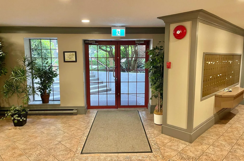 322 7531 MINORU BOULEVARD, Richmond BC V6Y 1Z3, Richmond BC — Residential for Sale — Photo 4 of 25