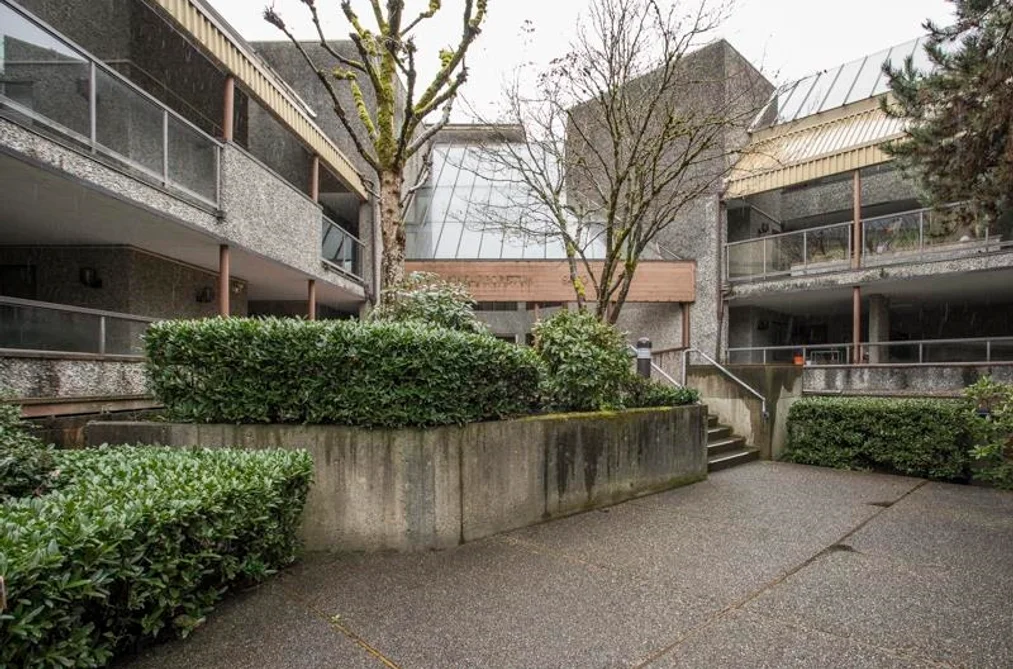 Condo for sale at 322 8460 Ackroyd Road Richmond British Columbia - MLS: R3112532