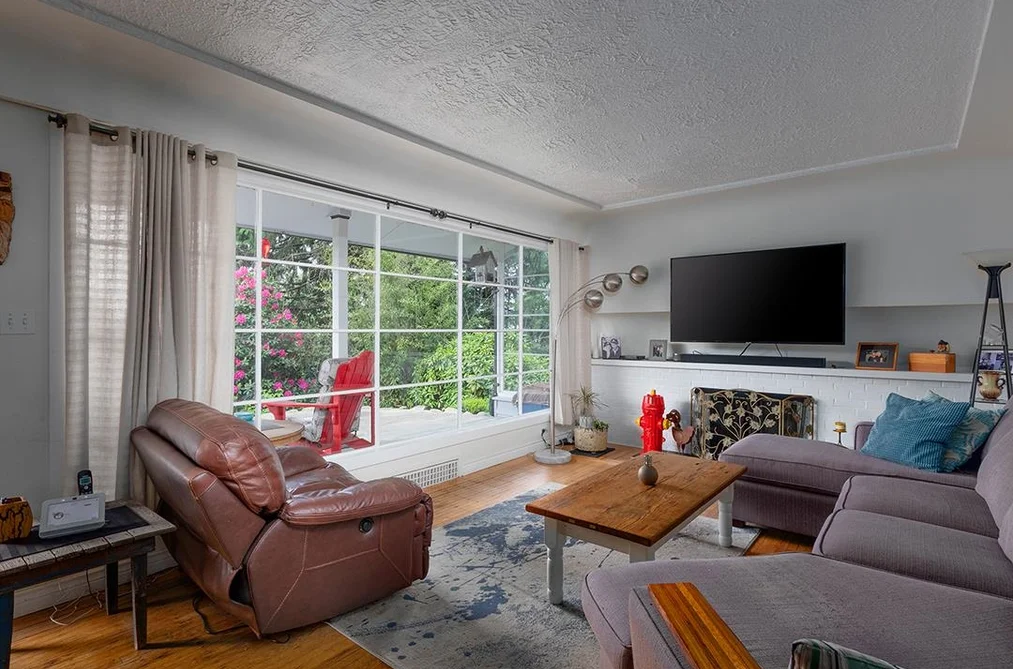 322 E 25TH STREET, North Vancouver BC V7N 1A3, North Vancouver BC — Residential for Sale - Photo 3