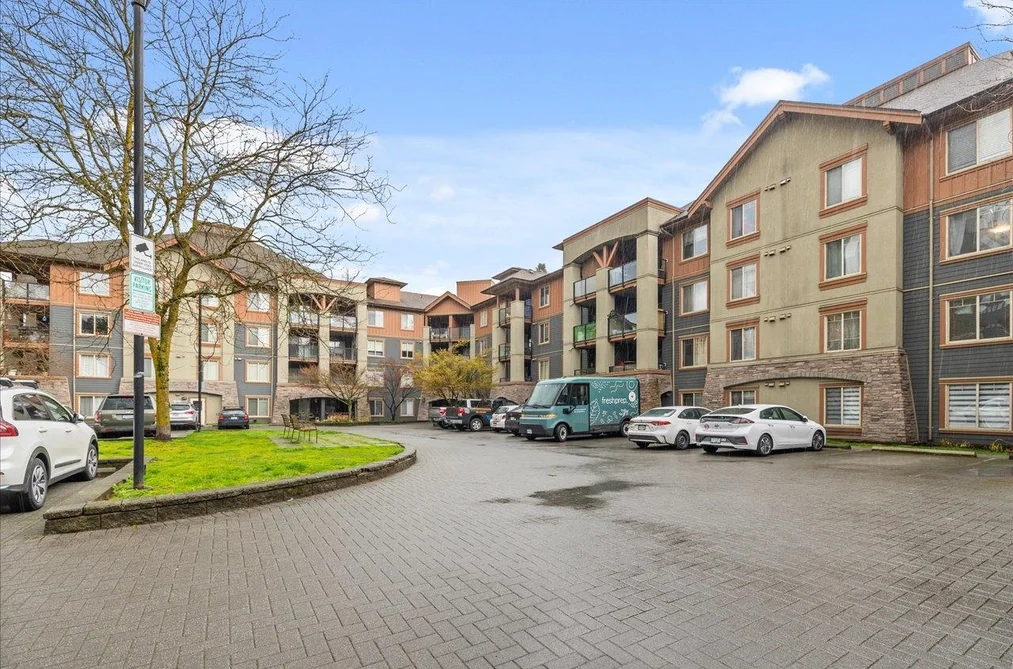 3220 240 SHERBROOKE STREET, New Westminster BC V3L 3M2, New Westminster BC — Residential for Sale - Photo 3