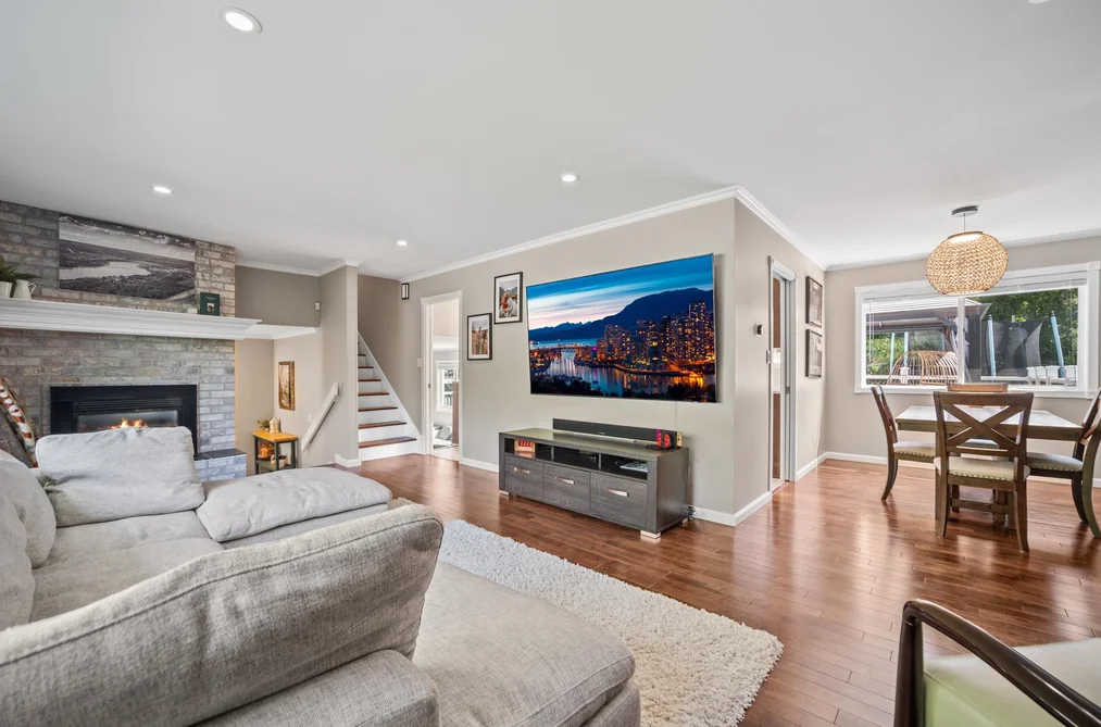 3222 CHESTNUT STREET, Abbotsford BC V2S 4M1, Abbotsford BC — Residential for Sale - Photo 2
