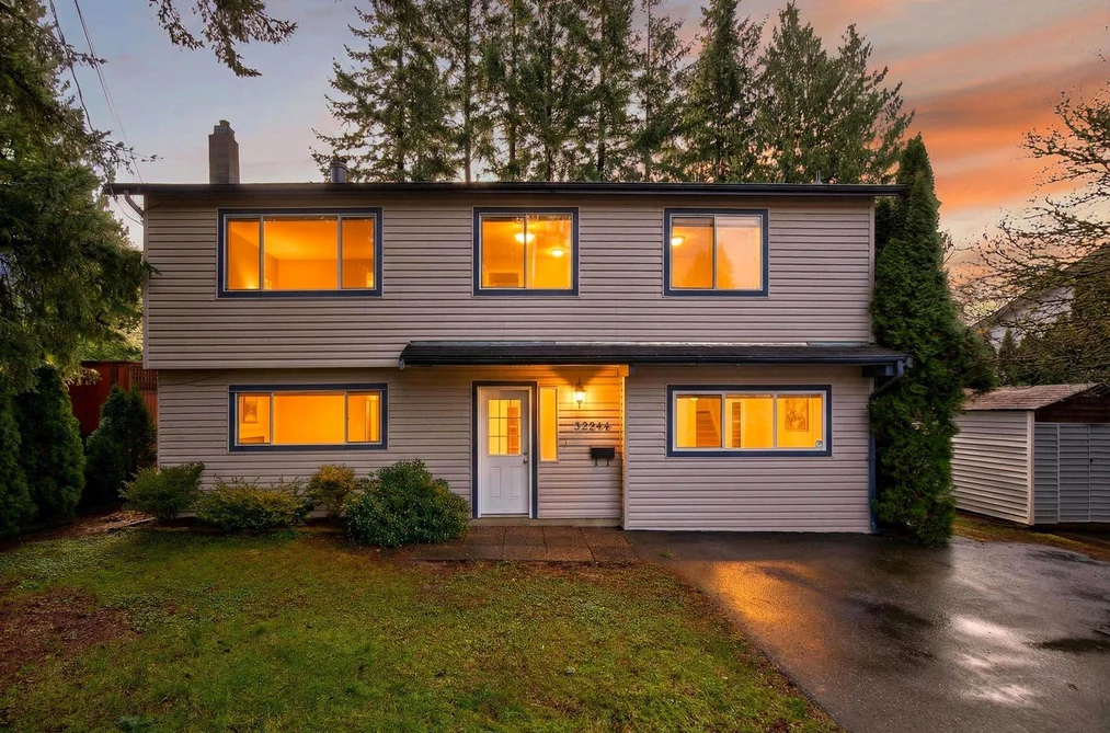 32244 14TH AVENUE, Mission BC V2V 2N7, Mission BC — Residential for Sale - Photo 2