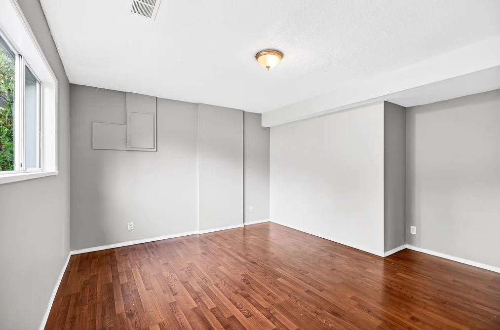 32244 14TH AVENUE, Mission BC V2V 2N7, Mission BC — Residential for Sale - Photo 4