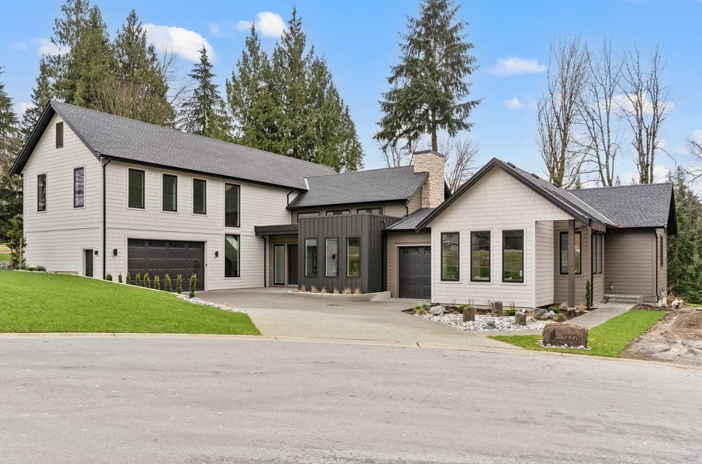 House for sale at 32276 Silver Creek Drive Mission British Columbia - MLS: R3087643