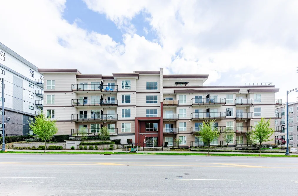 Condo for sale at 323 13768 108 Avenue Surrey British Columbia - MLS: R3114892