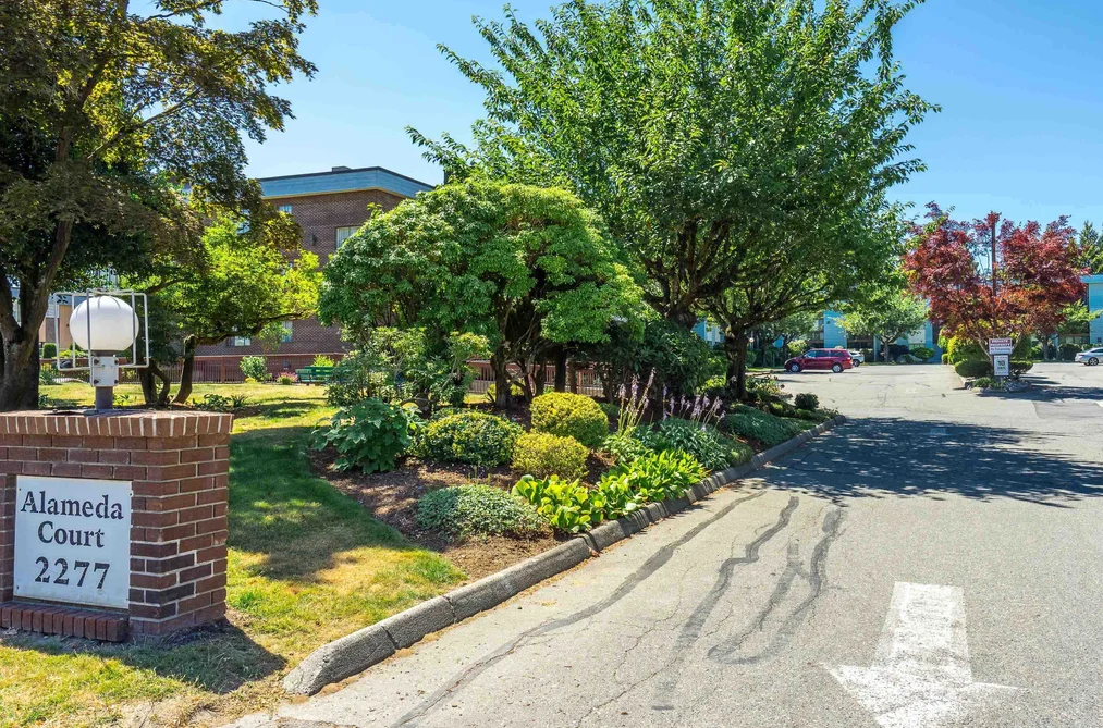 Condo for sale at 323 2277 Mccallum Road Abbotsford British Columbia - MLS: R3123703