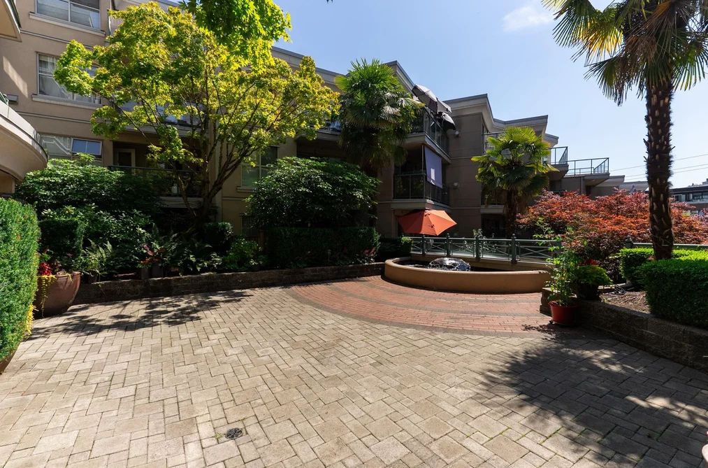 323 332 LONSDALE AVENUE, North Vancouver, BC — Residential for Sale — Photo 35 of 39