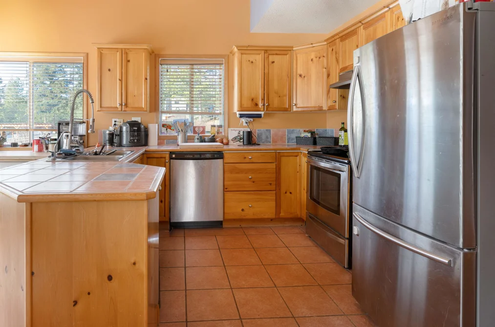 3230 SALMON RIVER ROAD, No City Value BC V1E 3H9, No City Value BC — Residential for Sale - Photo 7
