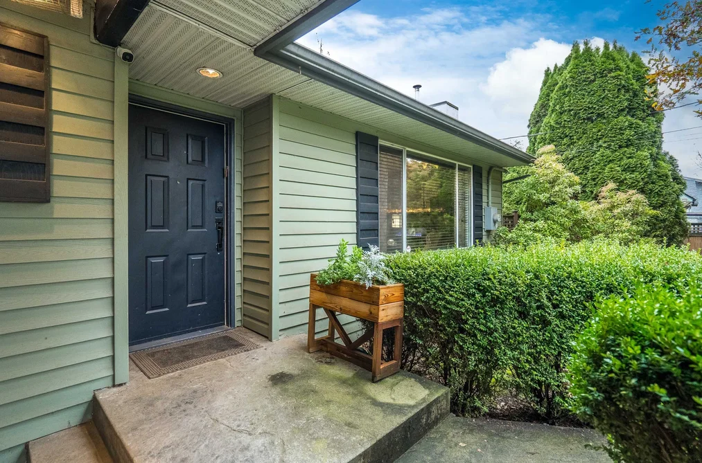 32306 MARSHALL ROAD, Abbotsford BC V2T 1A4, Abbotsford BC — Residential for Sale - Photo 3