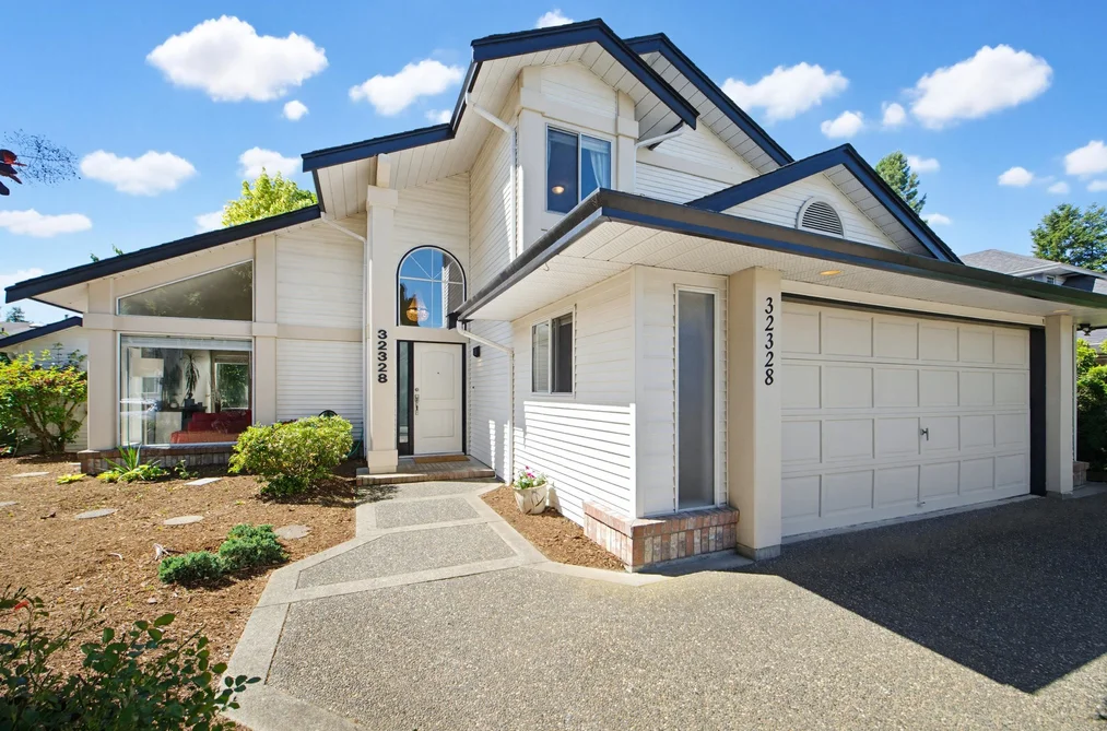 House for sale at 32328 Slocan Drive Abbotsford British Columbia - MLS: R3130443