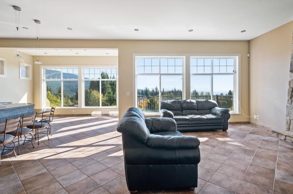 3233 CHARTWELL LANE, Coquitlam BC V3E 3N1, Coquitlam BC — Residential for Sale - Photo 4