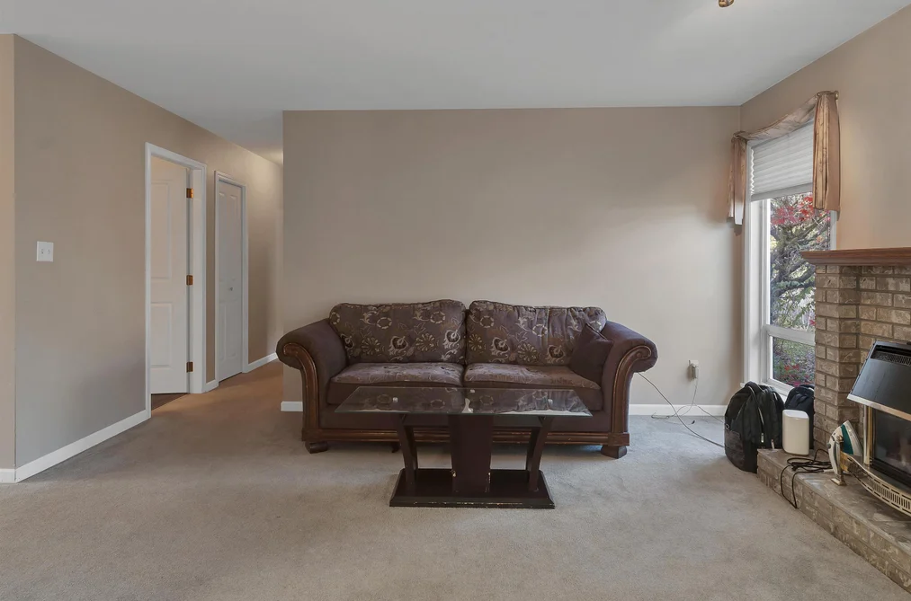 32337 NAKUSP DRIVE, Abbotsford BC V2T 5C6, Abbotsford BC — Residential for Sale - Photo 4