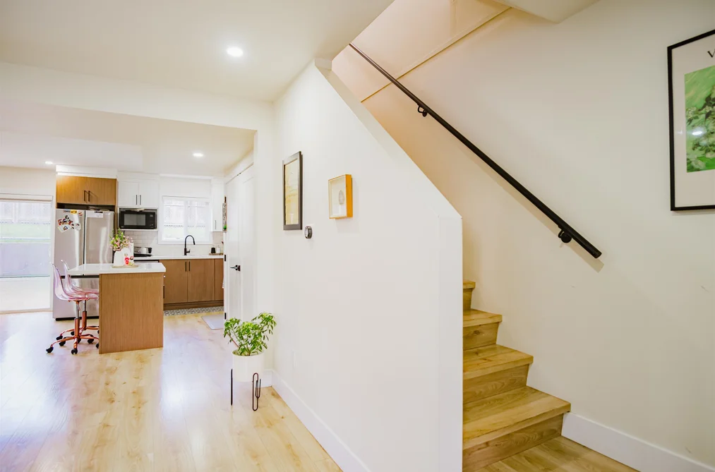 32347 BRANT AVENUE, Mission BC V2V 4Y9, Mission BC — Residential for Sale - Photo 3