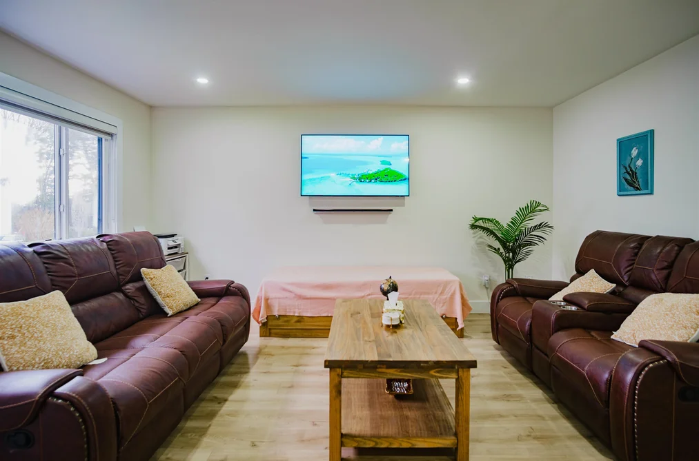 32347 BRANT AVENUE, Mission BC V2V 4Y9, Mission BC — Residential for Sale - Photo 5