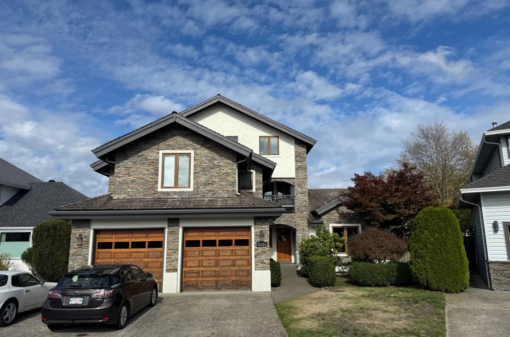 32351 Nakusp Dr, Abbotsford, BC - MLS: R3172069