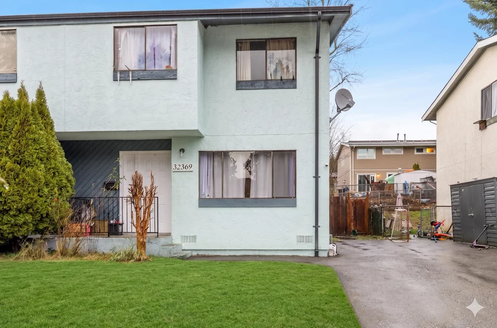 32369 GREBE CRESCENT, Mission BC V2V 4Z2, Mission BC — Residential for Sale - Photo 2