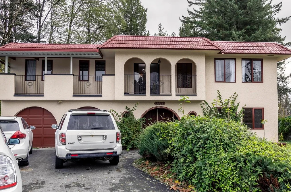 32389 CHICKADEE AVENUE, Mission BC V2V 5A9, Mission BC — Residential for Sale - Photo 2
