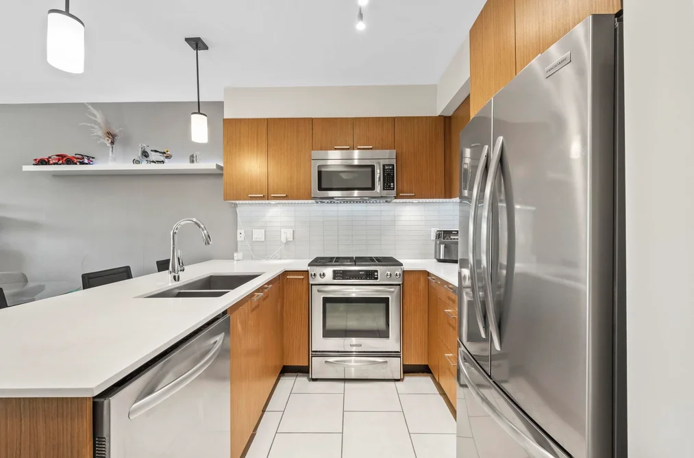 324 1330 MARINE DRIVE, North Vancouver BC V7P 1T4, North Vancouver BC — Residential for Sale — Photo 6 of 25