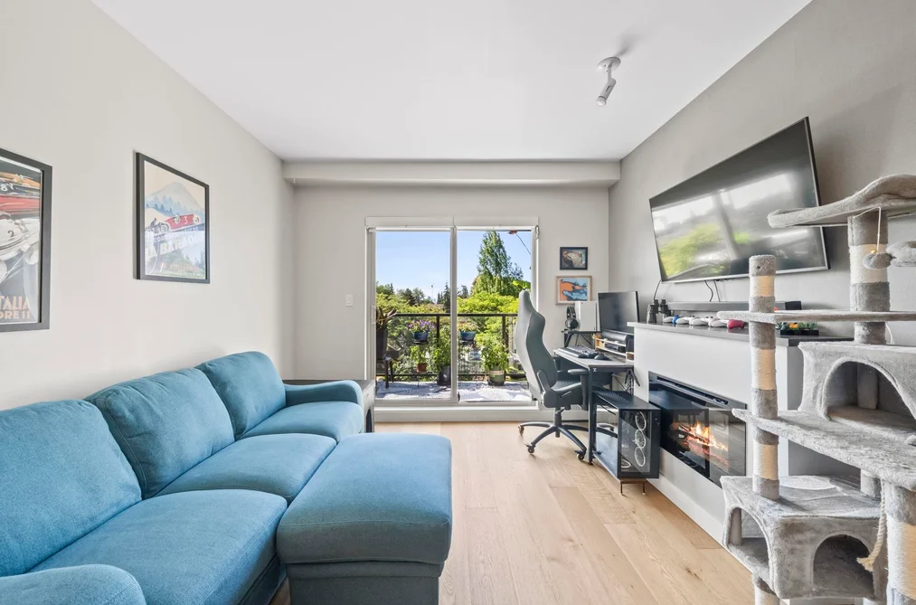 324 1330 MARINE DRIVE, North Vancouver BC V7P 1T4, North Vancouver BC — Residential for Sale — Photo 9 of 25