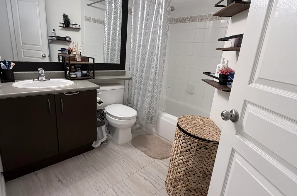 324 20200 56 AVENUE, Langley BC V3A 8S1, Langley BC — Residential for Sale — Photo 10 of 24