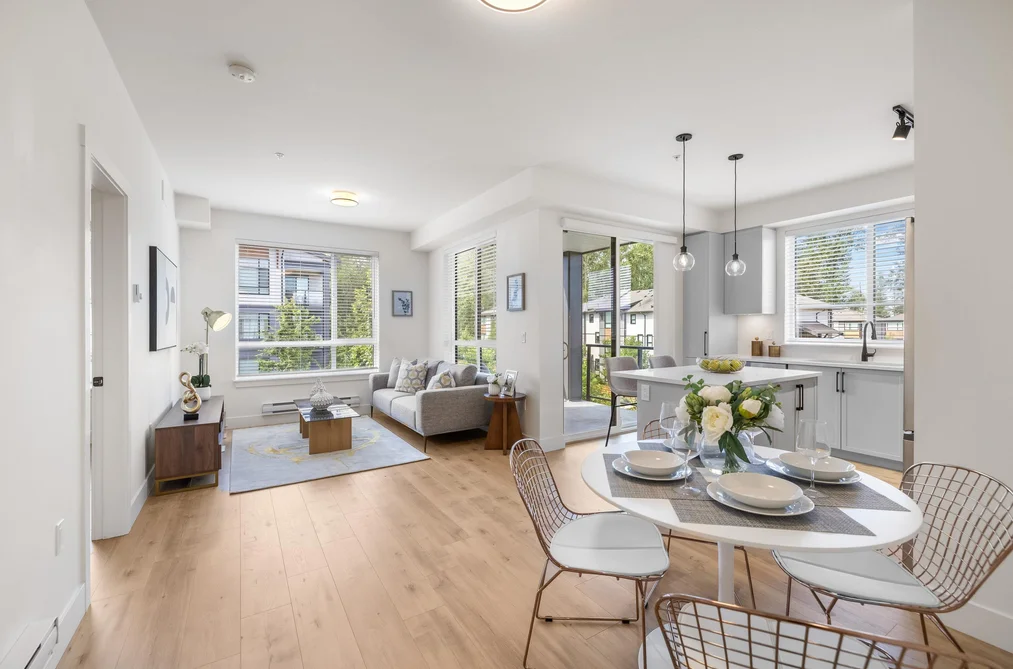 Condo for sale at 324 7506 199a Street Langley British Columbia - MLS: R3144683