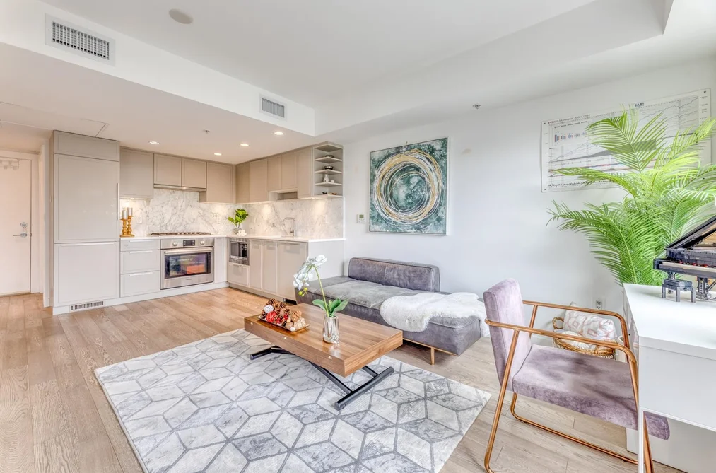 Condo for sale at 324 7828 Granville Street Vancouver British Columbia - MLS: R3113249