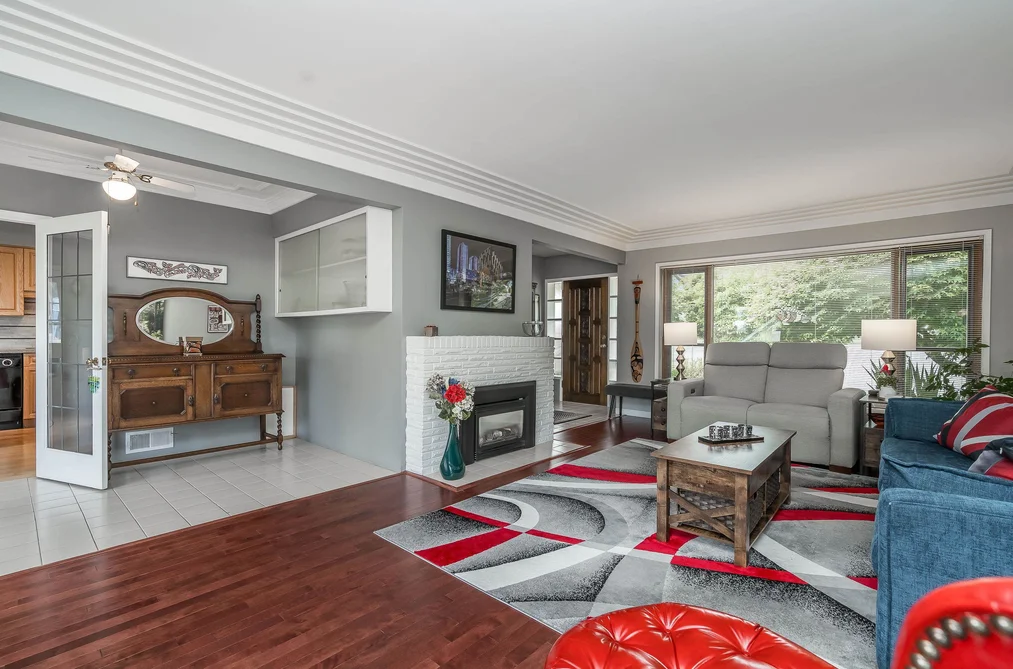 324 CHURCHILL AVENUE, New Westminster BC V3L 4P6, New Westminster BC — Residential for Sale — Photo 11 of 40