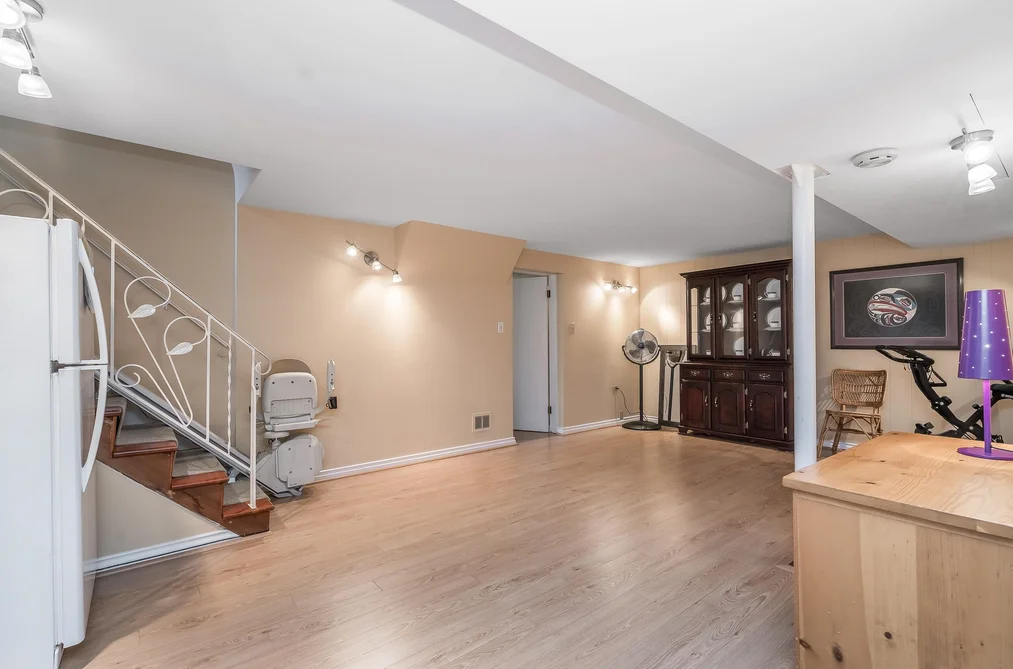 324 CHURCHILL AVENUE, New Westminster BC V3L 4P6, New Westminster BC — Residential for Sale — Photo 25 of 40
