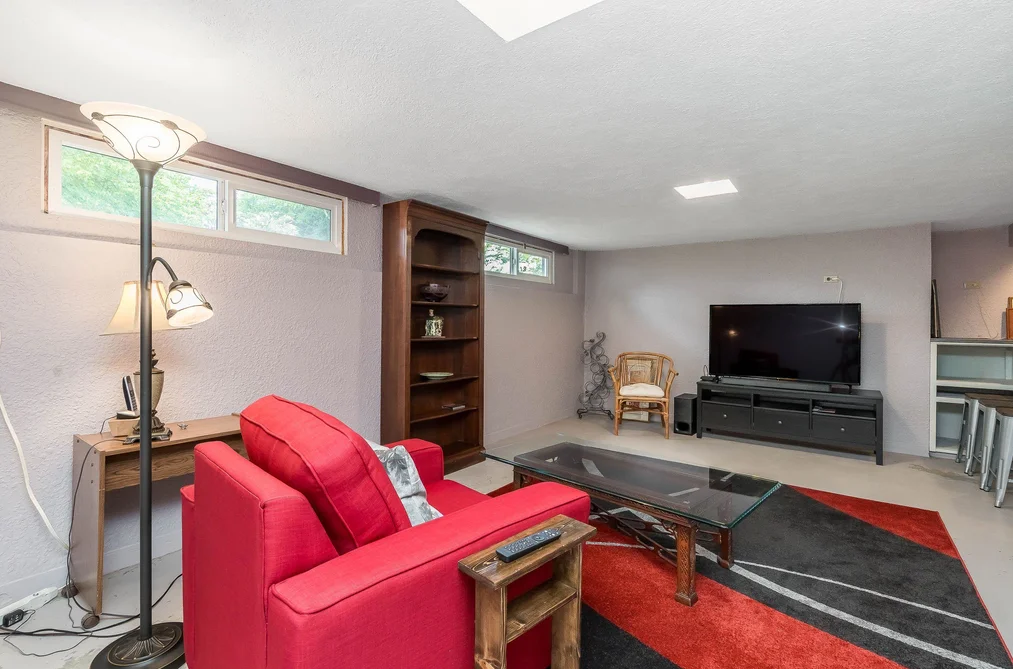 324 CHURCHILL AVENUE, New Westminster BC V3L 4P6, New Westminster BC — Residential for Sale — Photo 31 of 40