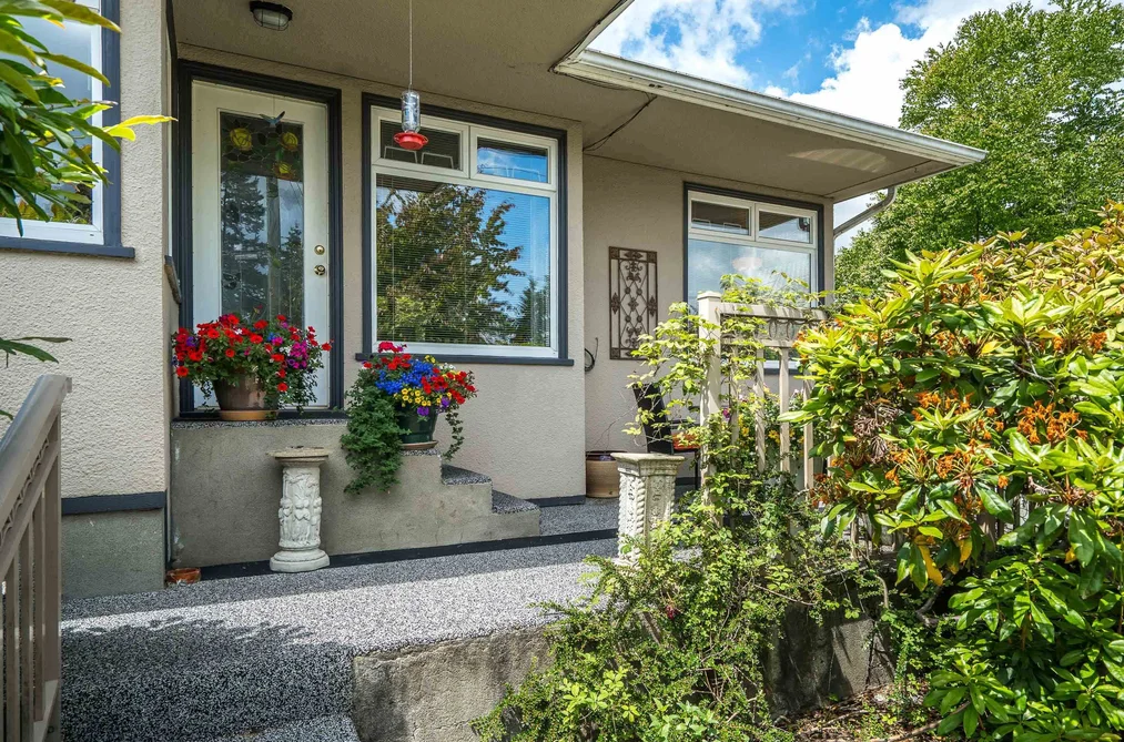 324 CHURCHILL AVENUE, New Westminster BC V3L 4P6, New Westminster BC — Residential for Sale — Photo 35 of 40