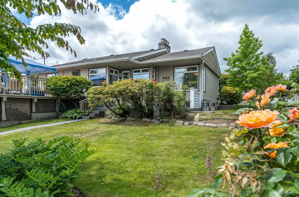 324 CHURCHILL AVENUE, New Westminster BC V3L 4P6, New Westminster BC — Residential for Sale — Photo 37 of 40