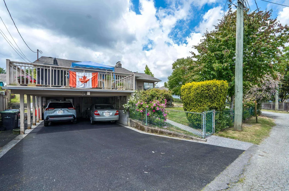 324 CHURCHILL AVENUE, New Westminster BC V3L 4P6, New Westminster BC — Residential for Sale — Photo 39 of 40