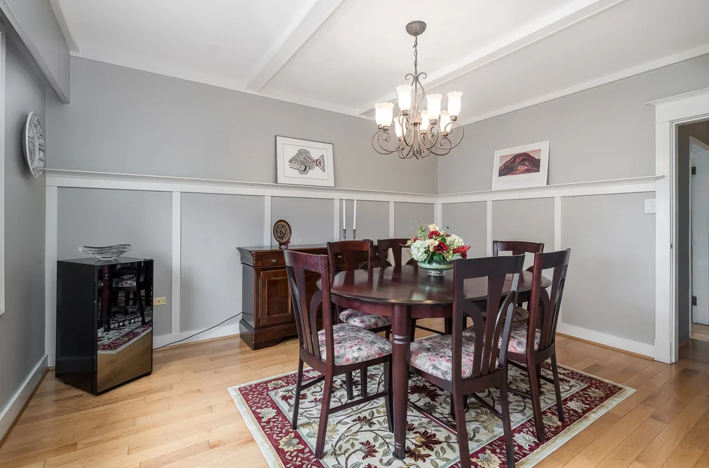 324 CHURCHILL AVENUE, New Westminster BC V3L 4P6, New Westminster BC — Residential for Sale — Photo 4 of 40