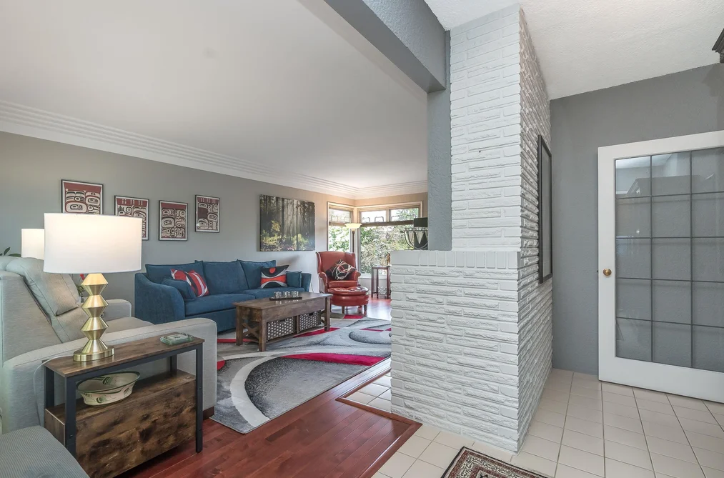 324 CHURCHILL AVENUE, New Westminster BC V3L 4P6, New Westminster BC — Residential for Sale — Photo 8 of 40