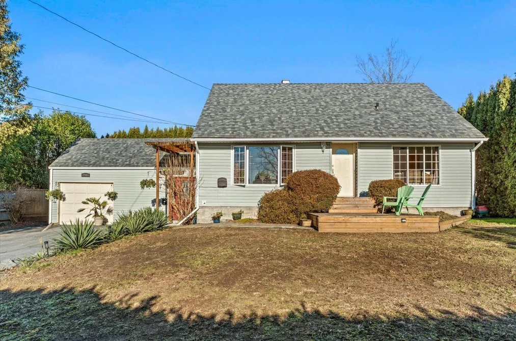 32485 MCRAE AVENUE, Mission BC V2V 2L6, Mission BC — Residential for Sale - Photo 2