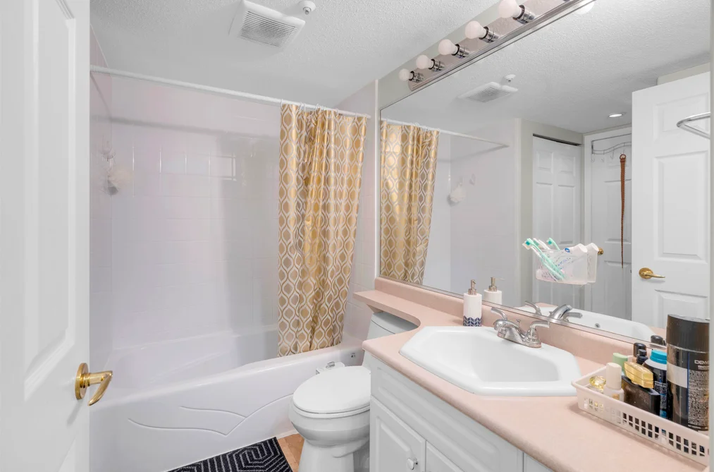 325 13880 70 AVENUE, Surrey BC V3W 0T3, Surrey BC — Residential for Sale — Photo 14 of 22
