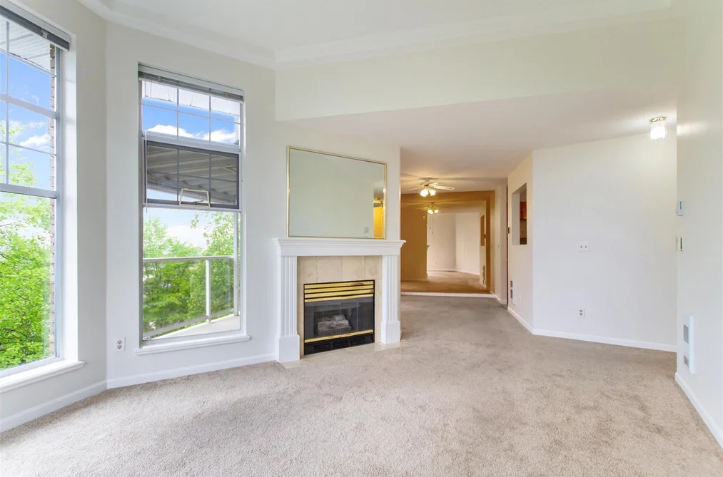 325 22611 116 AVENUE, Maple Ridge BC V2X 0W7, Maple Ridge BC — Residential for Sale - Photo 4