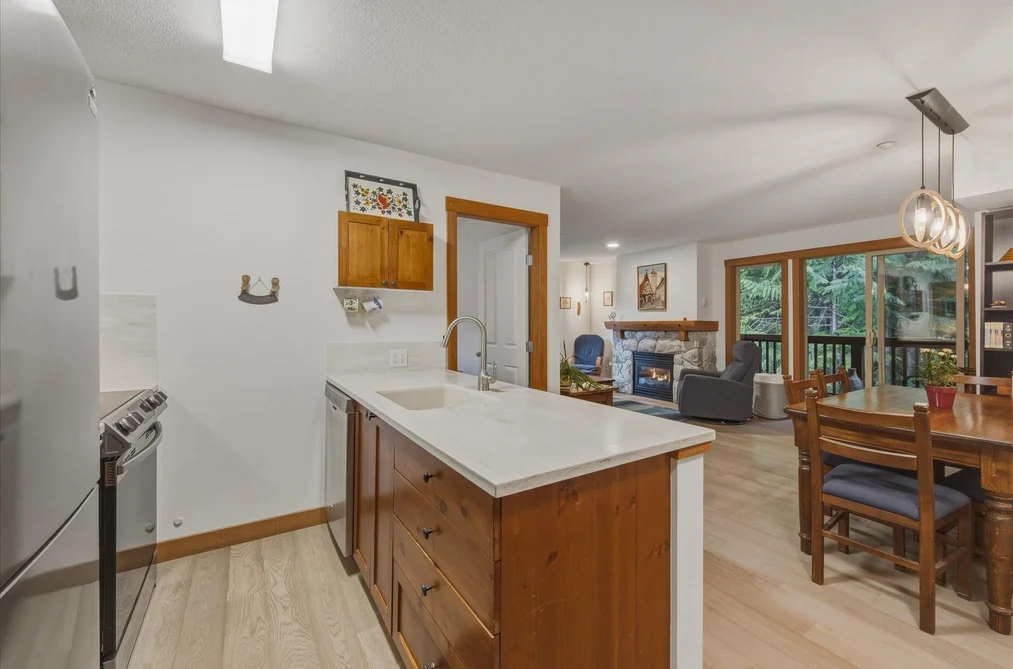 325 4660 BLACKCOMB WAY, Whistler BC V0N 1B4, Whistler BC — Residential for Sale — Photo 13 of 28