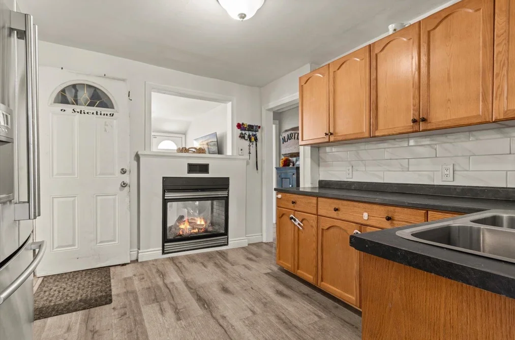 325 HUDSON BAY STREET, Hope BC V0X 1L0, Hope BC — Residential for Sale — Photo 6 of 22