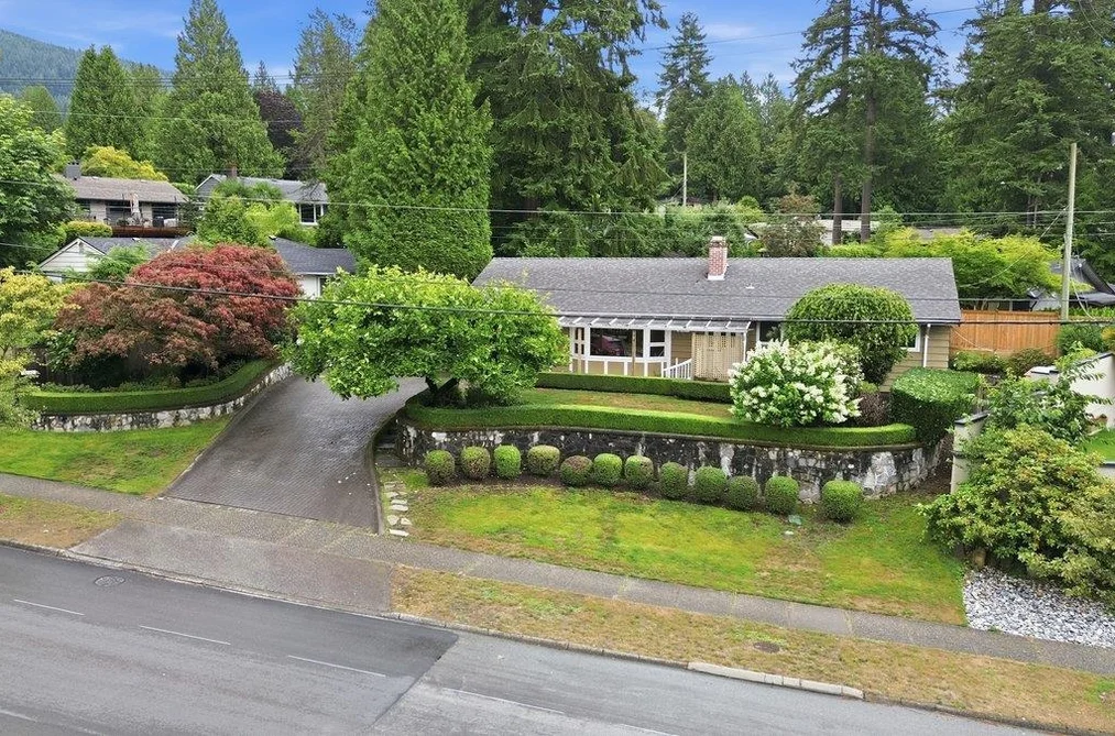 House for sale at 3250 Delbrook Avenue North Vancouver British Columbia - MLS: R3150616