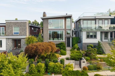 3250 W 20th Ave, Vancouver, BC - MLS: R3151560