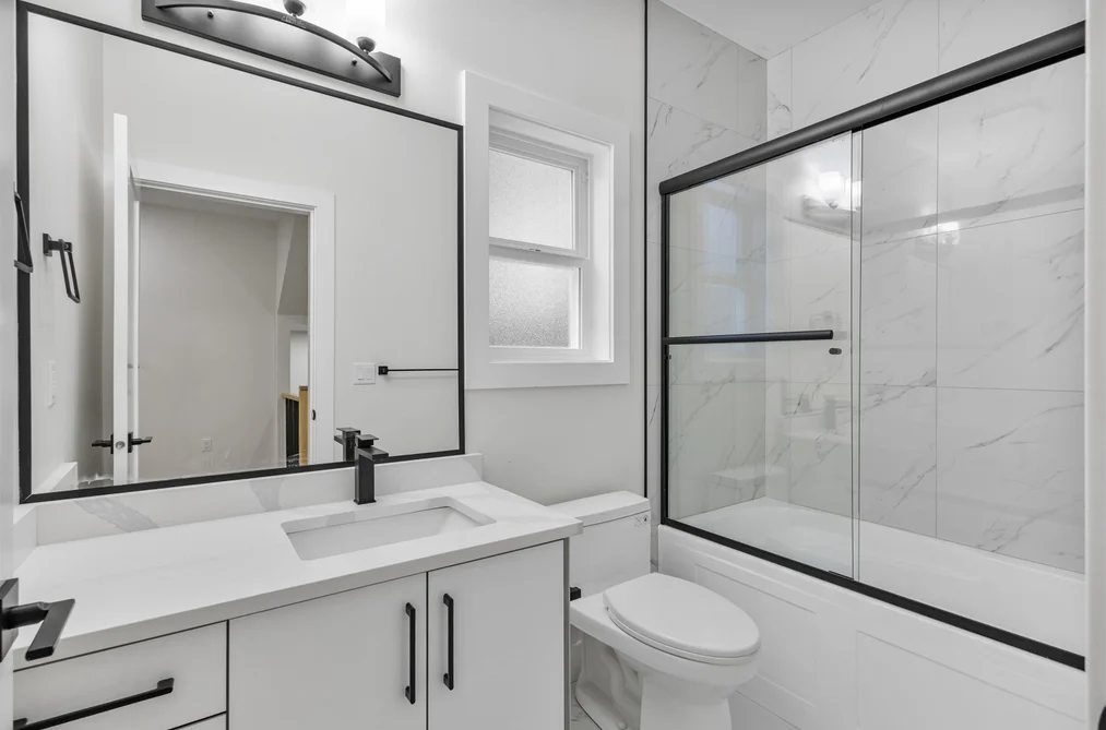 32504 HIGGINBOTTOM COURT, Mission BC V2V 2T7, Mission BC — Residential for Sale - Photo 2