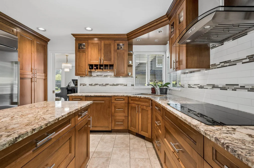 3253 KERRSTEAD PLACE, North Vancouver BC V7J 3T4, North Vancouver BC — Residential for Sale - Photo 2