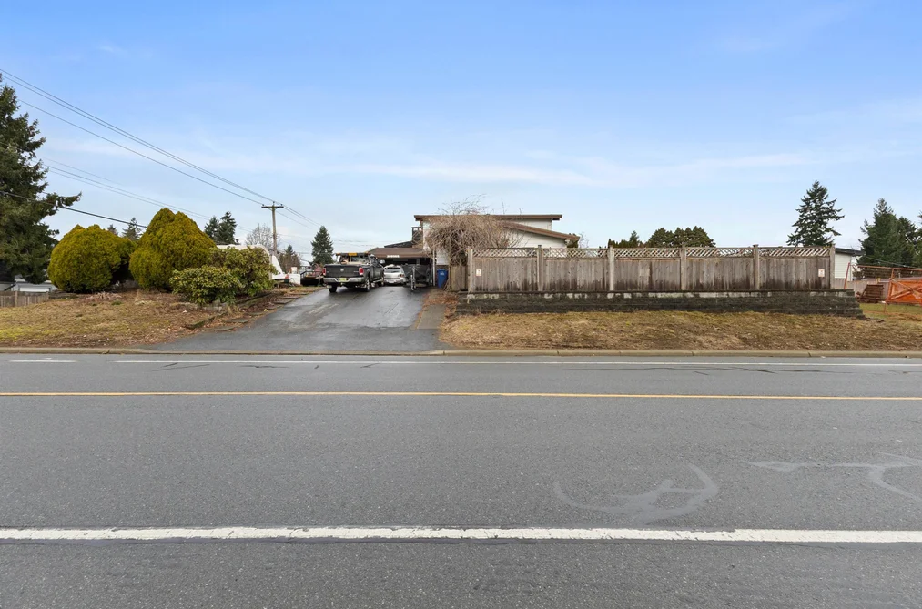 32555 BEVAN AVENUE, Abbotsford BC V2T 3X5, Abbotsford BC — Residential for Sale - Photo 5