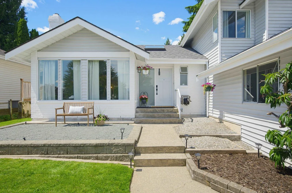 32562 MURRAY AVENUE, Abbotsford BC V2T 4T5, Abbotsford BC — Residential for Sale — Photo 5 of 40