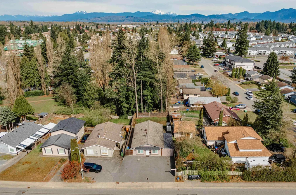 32565 GEORGE FERGUSON WAY, Abbotsford BC V2T 4C8, Abbotsford BC — Residential for Sale - Photo 3